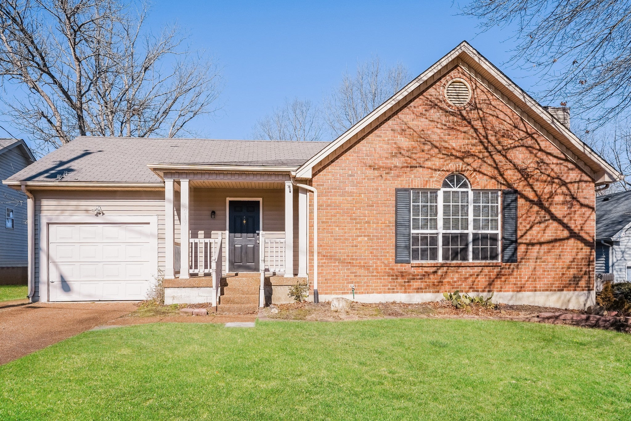Photo of Listing #2890775