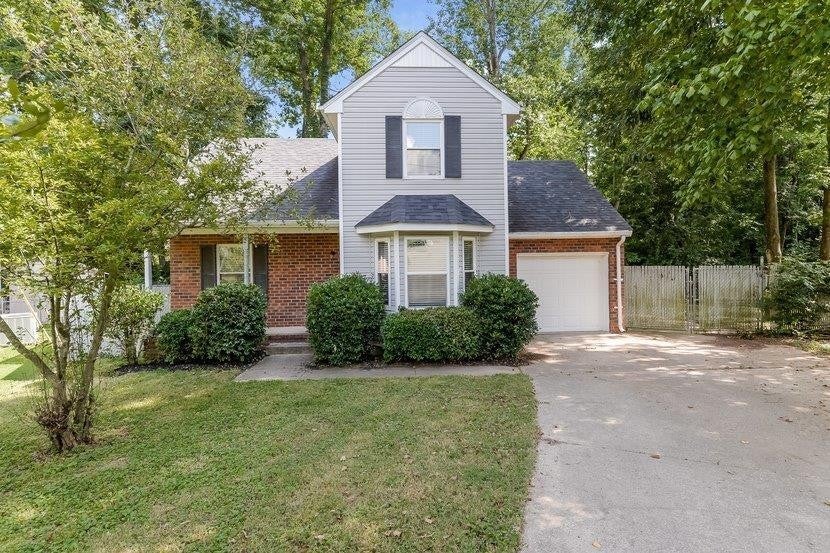 Photo of Listing #2897296