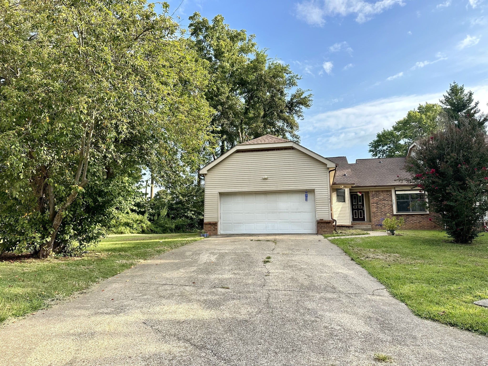 Photo of Listing #2898469
