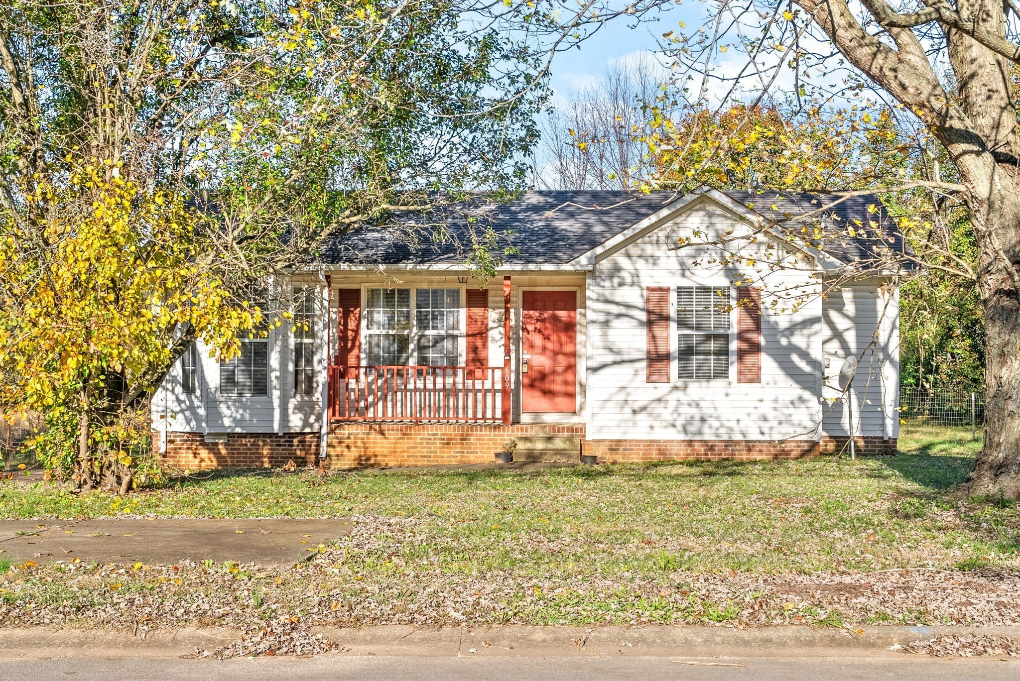 Photo of Listing #2900067