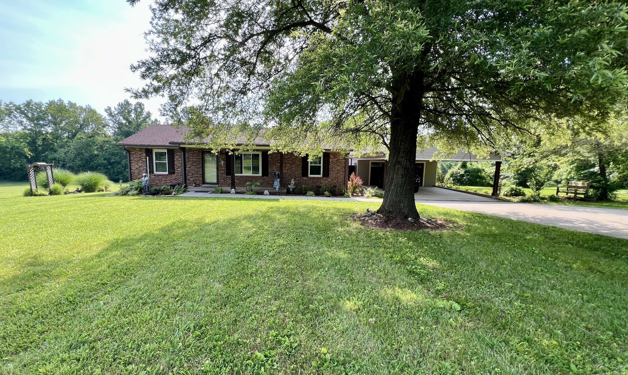 Photo of Listing #2900613
