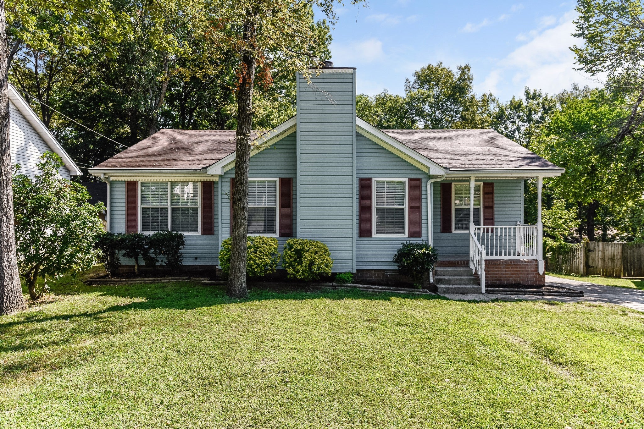 Photo of Listing #2904374