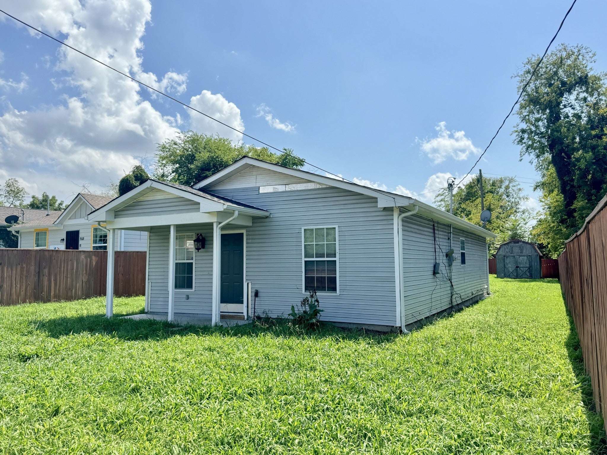 Photo of Listing #2905102