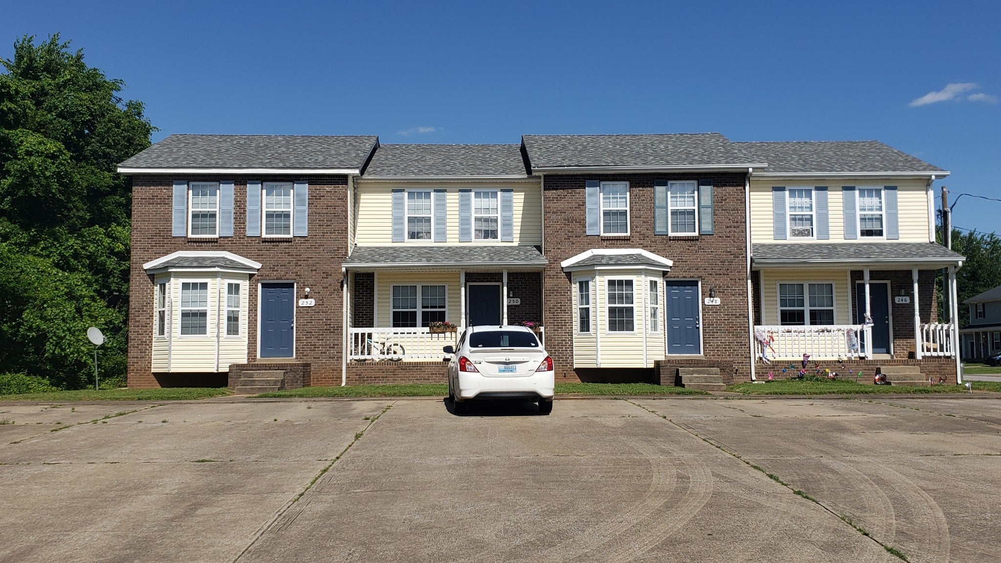 Photo of Listing #2905157