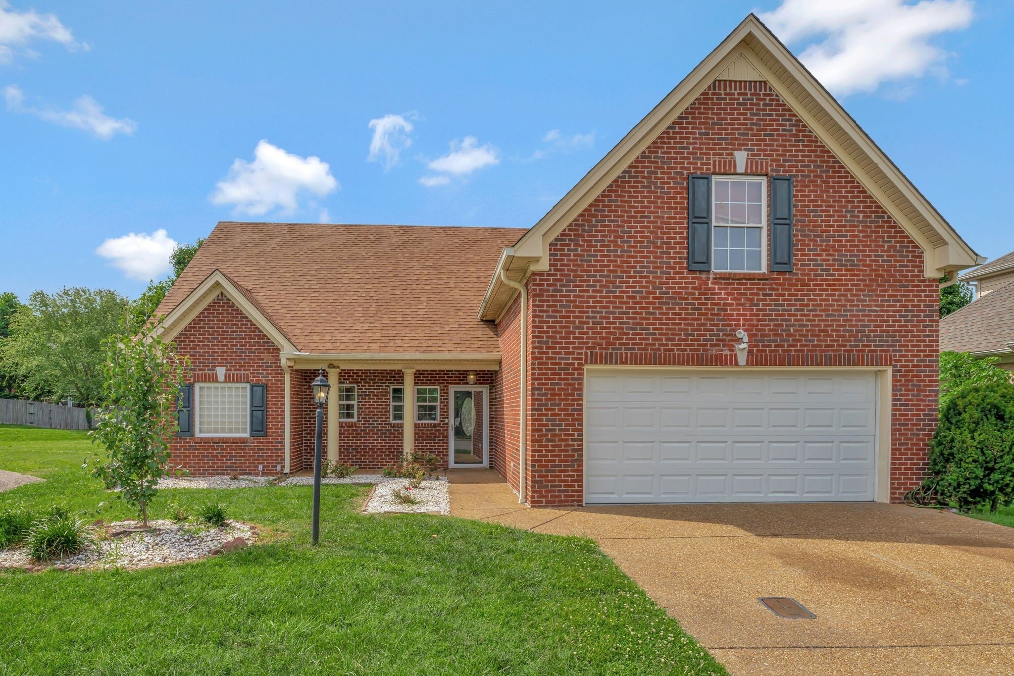 Photo of Listing #2905389