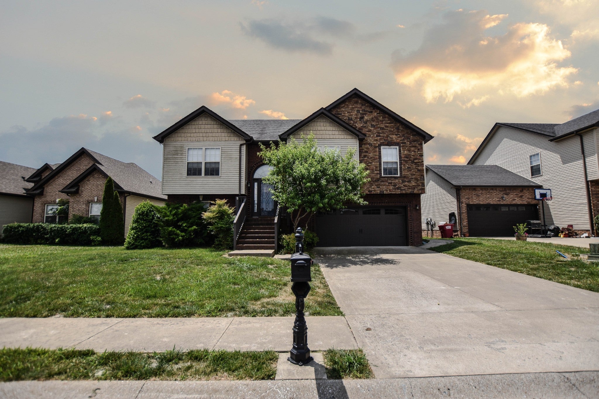 Photo of Listing #2905918