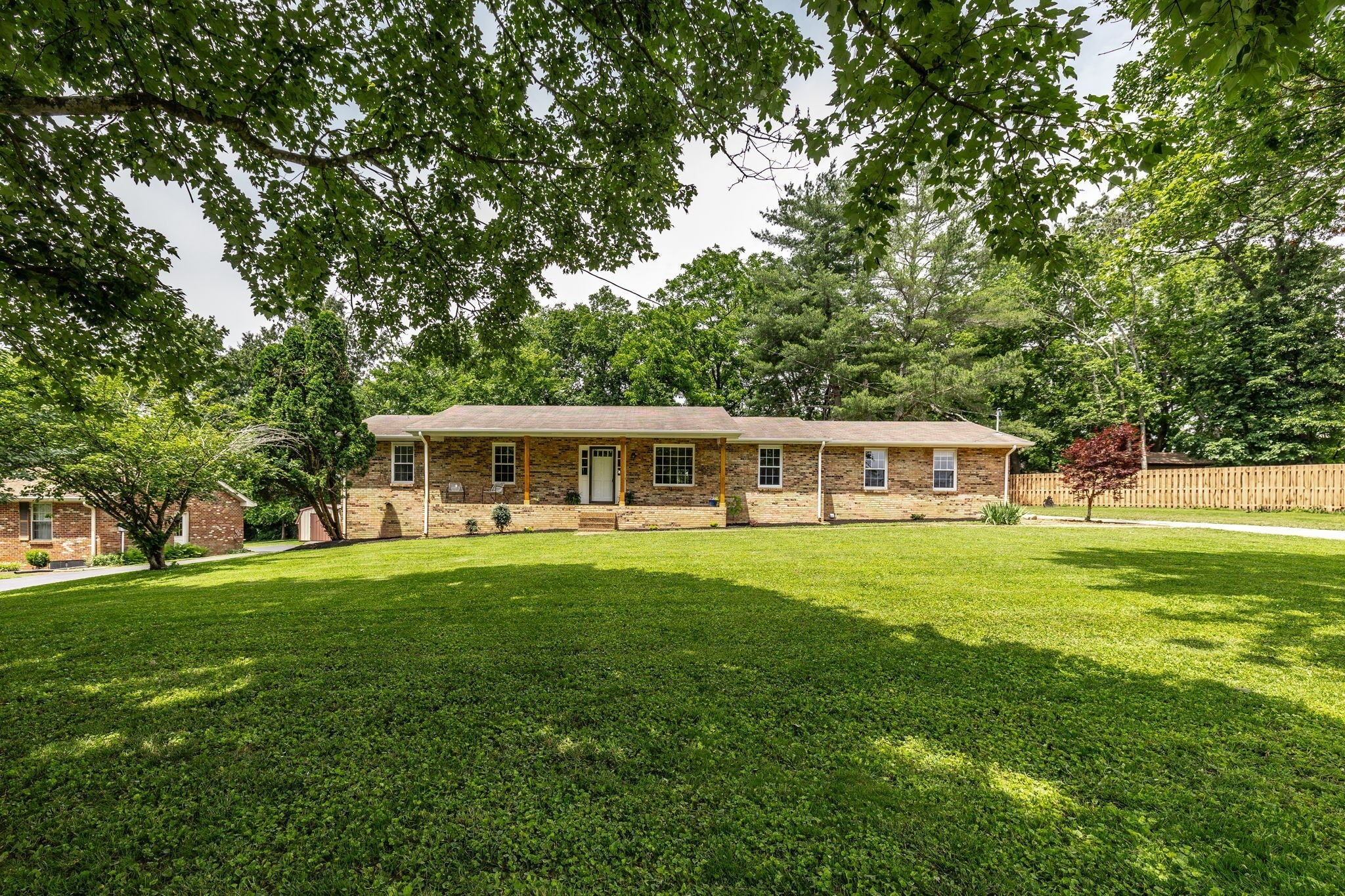 Photo of Listing #2906042