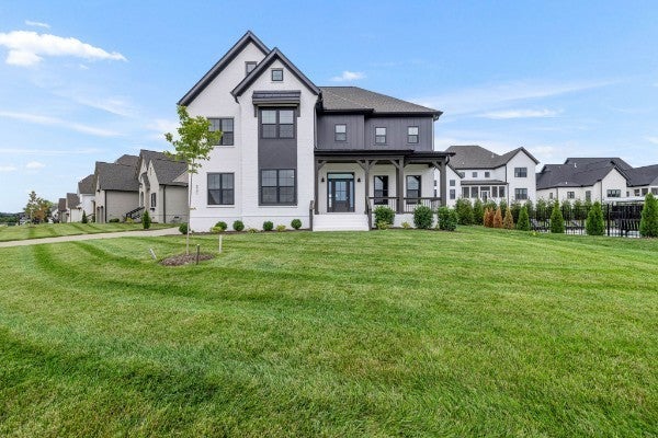 Photo of Listing #2906192