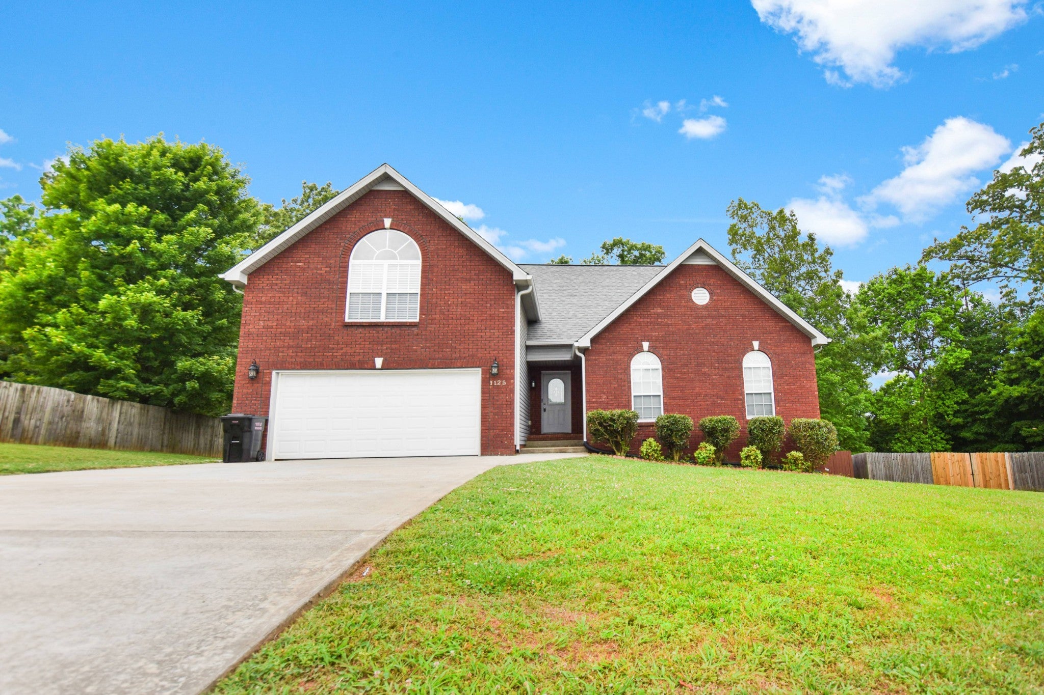Photo of Listing #2906594