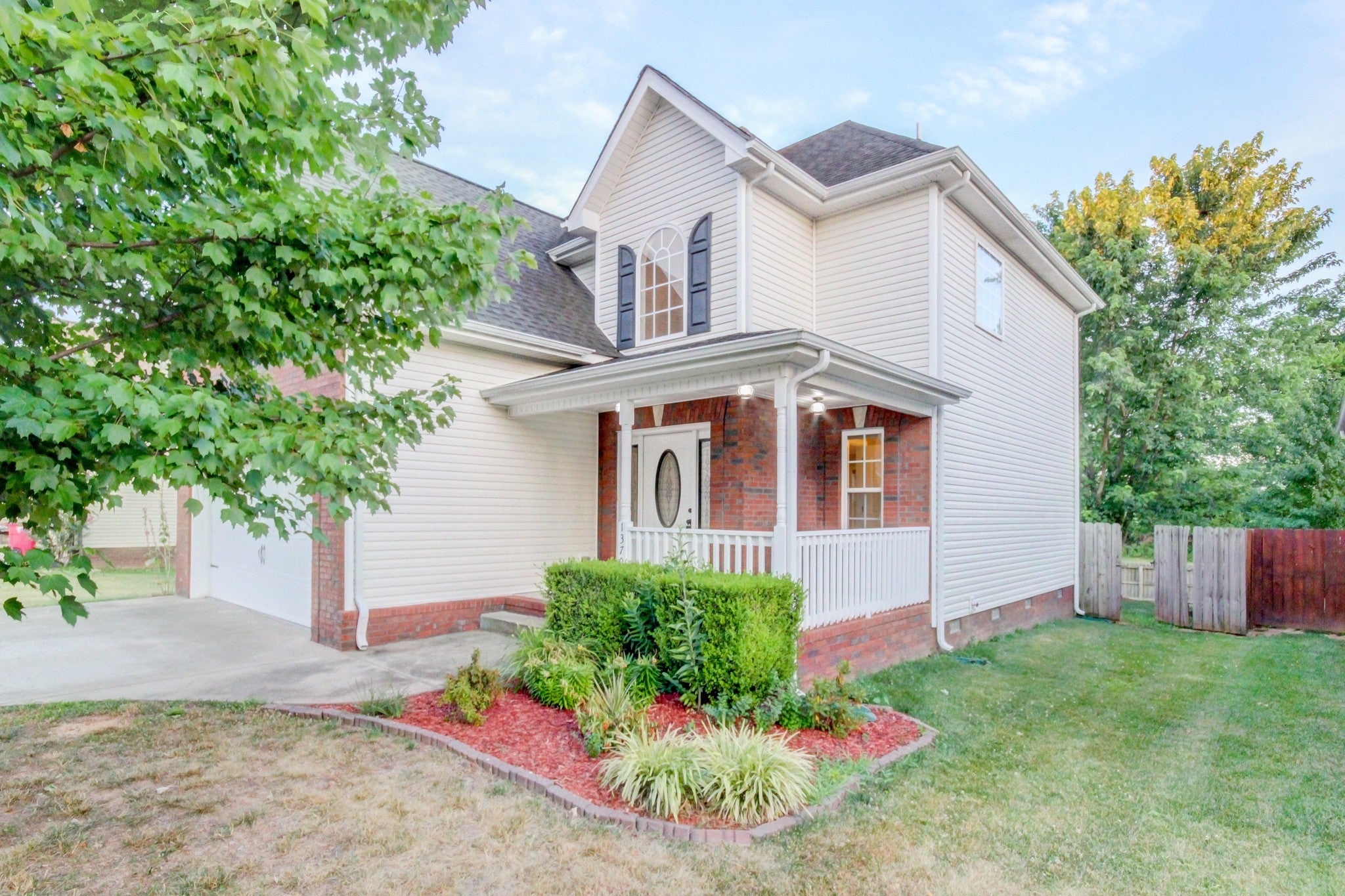 Photo of Listing #2907485