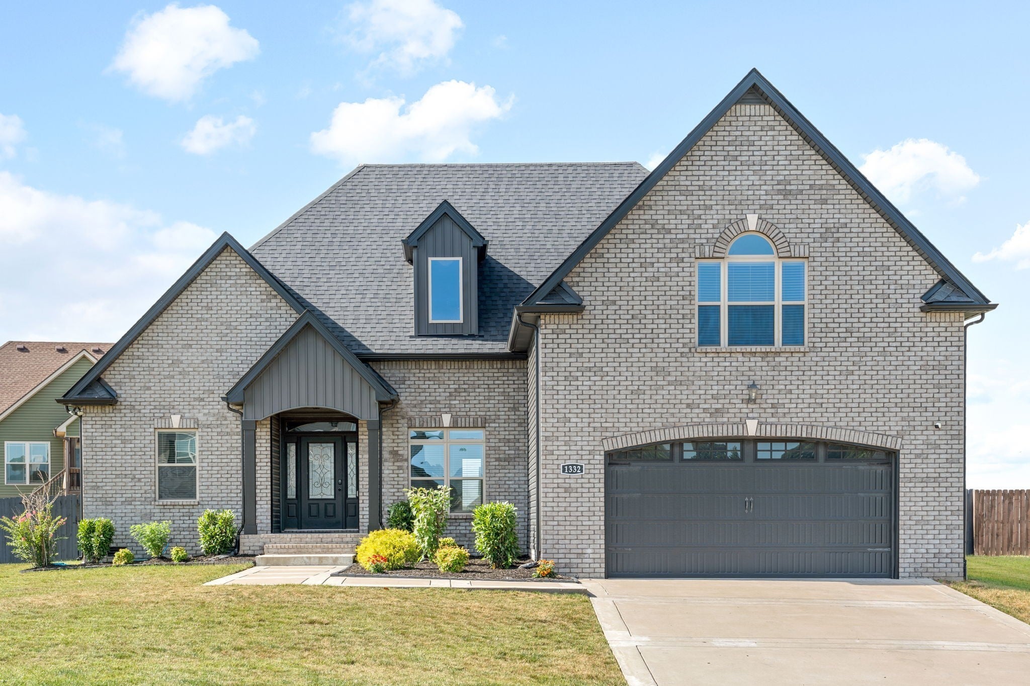 Photo of Listing #2907954