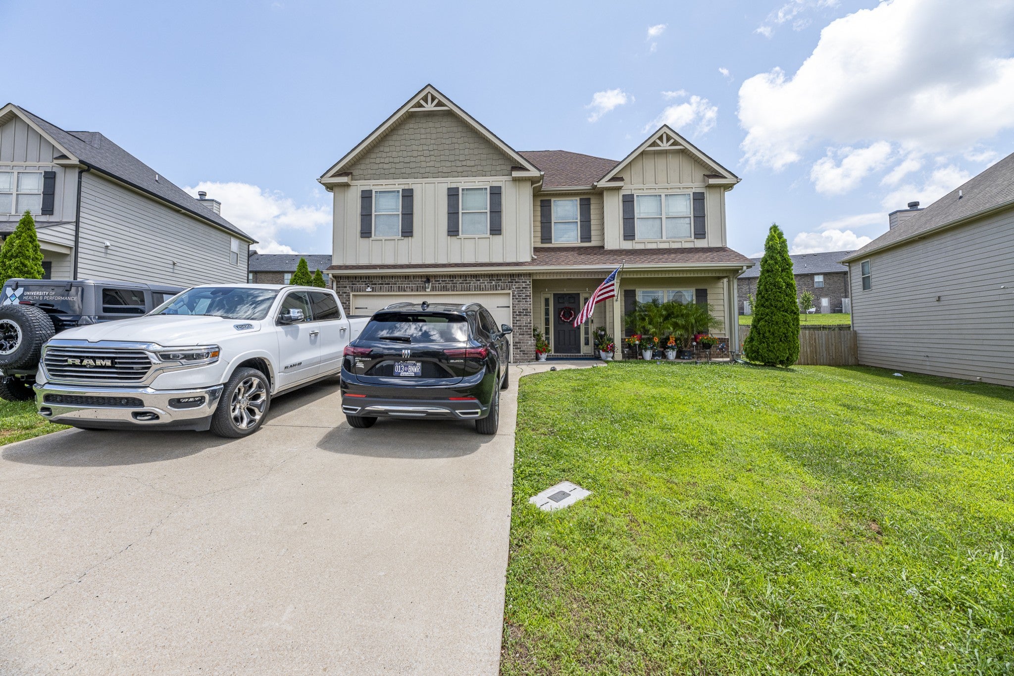 Photo of Listing #2908057