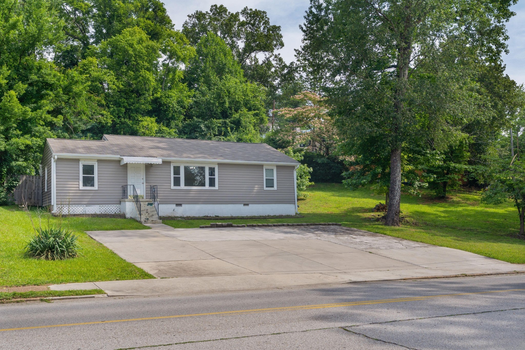 Photo of Listing #2913851