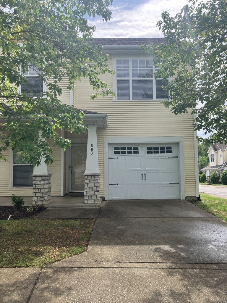 Photo of Listing #2914381