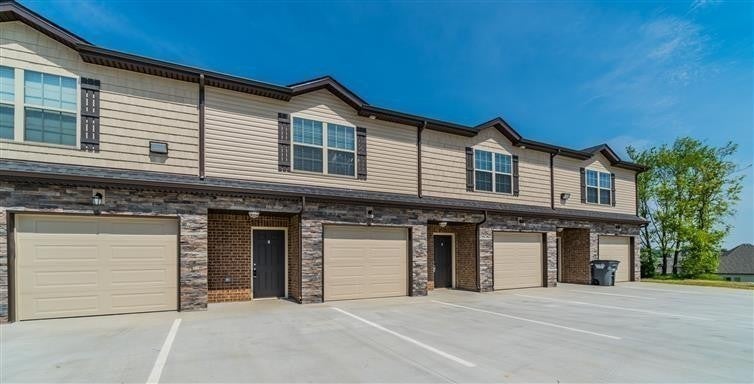 Photo of Listing #2922907