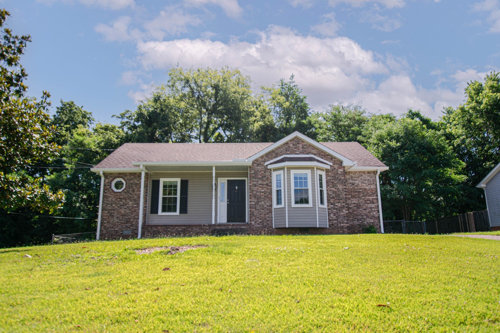 Photo of Listing #2923069