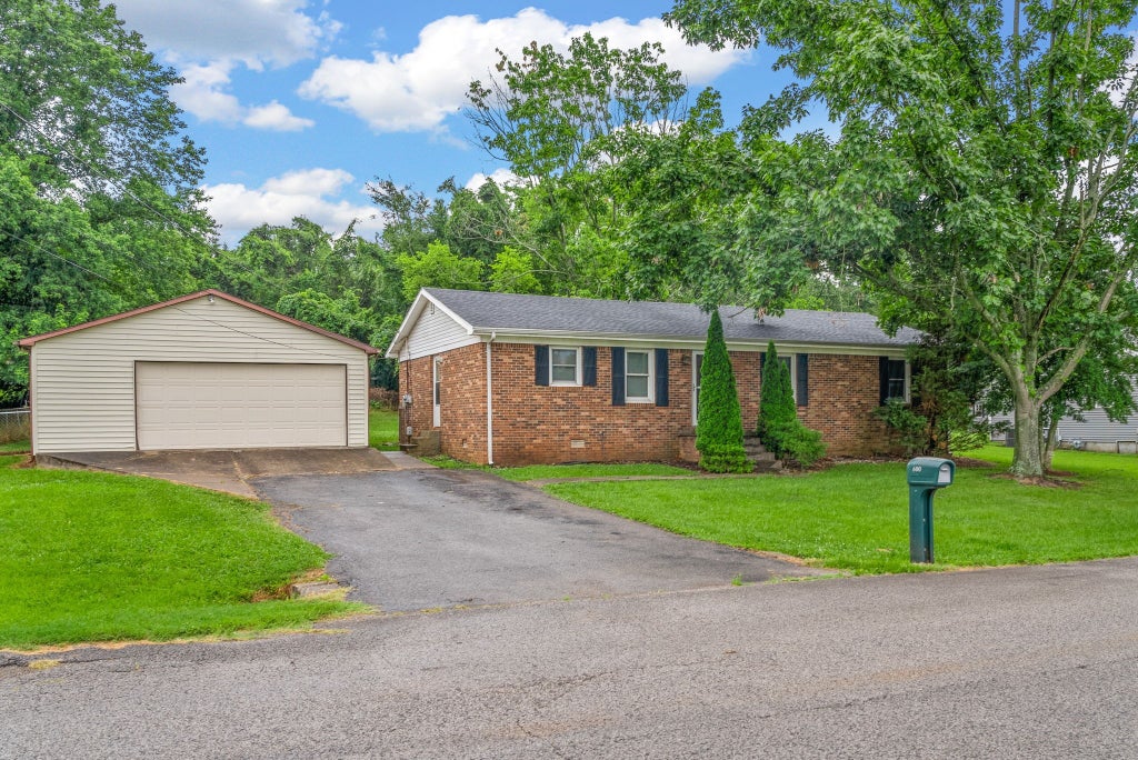 600 Pineridge Drive, Hopkinsville