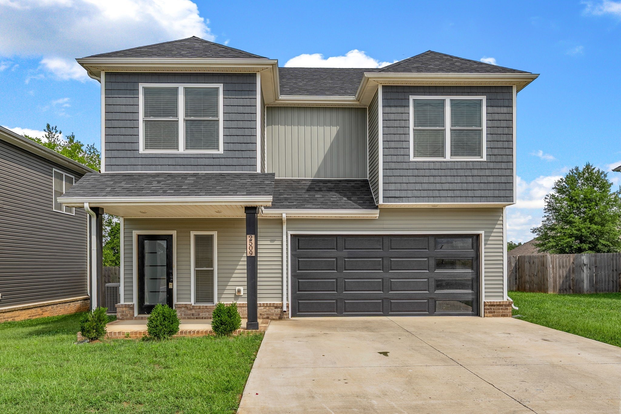 Photo of Listing #2924059