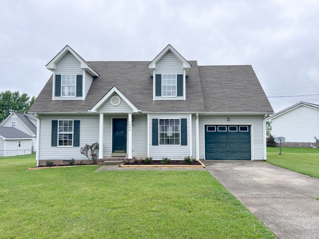 1000 Bush Ave, Oak Grove