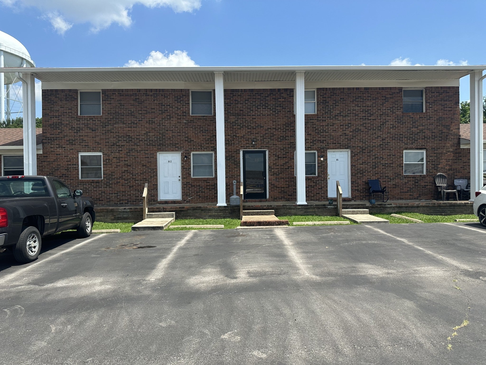 Photo of Listing #2925463