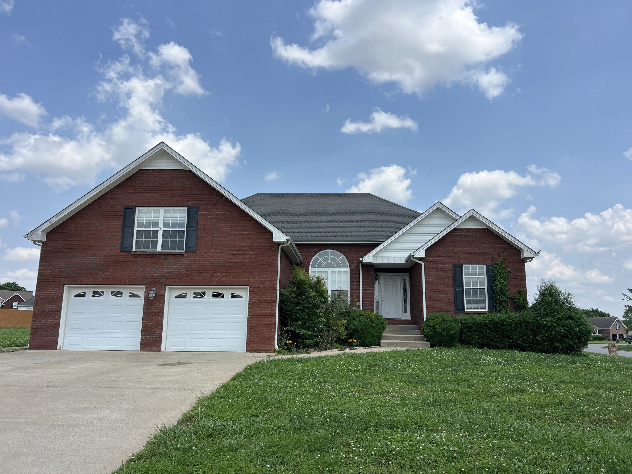 Photo of Listing #2926031