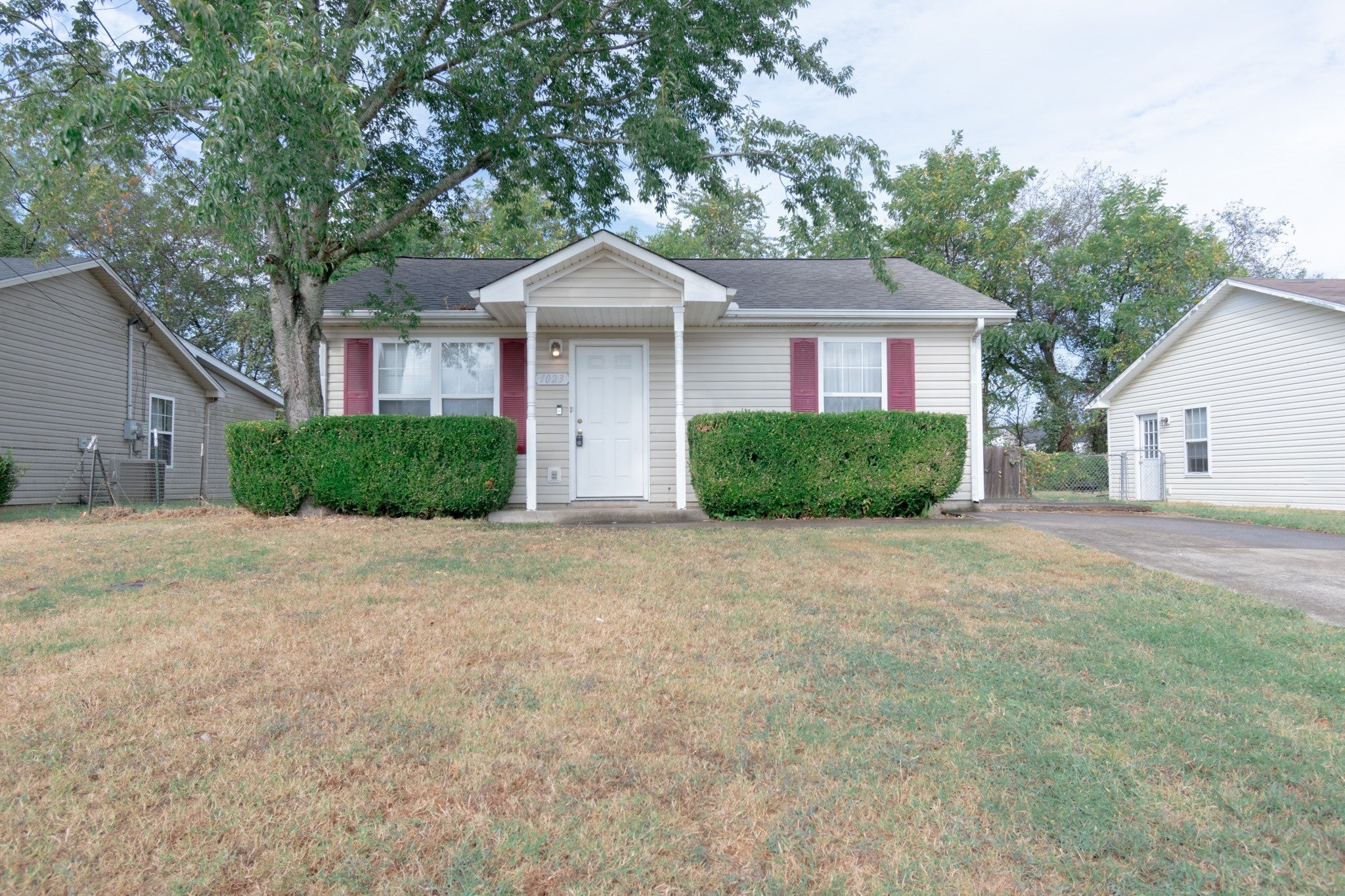 Photo of Listing #2926473
