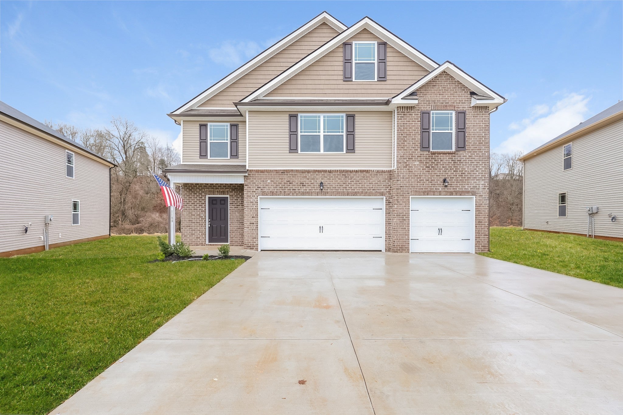 Photo of Listing #2926812