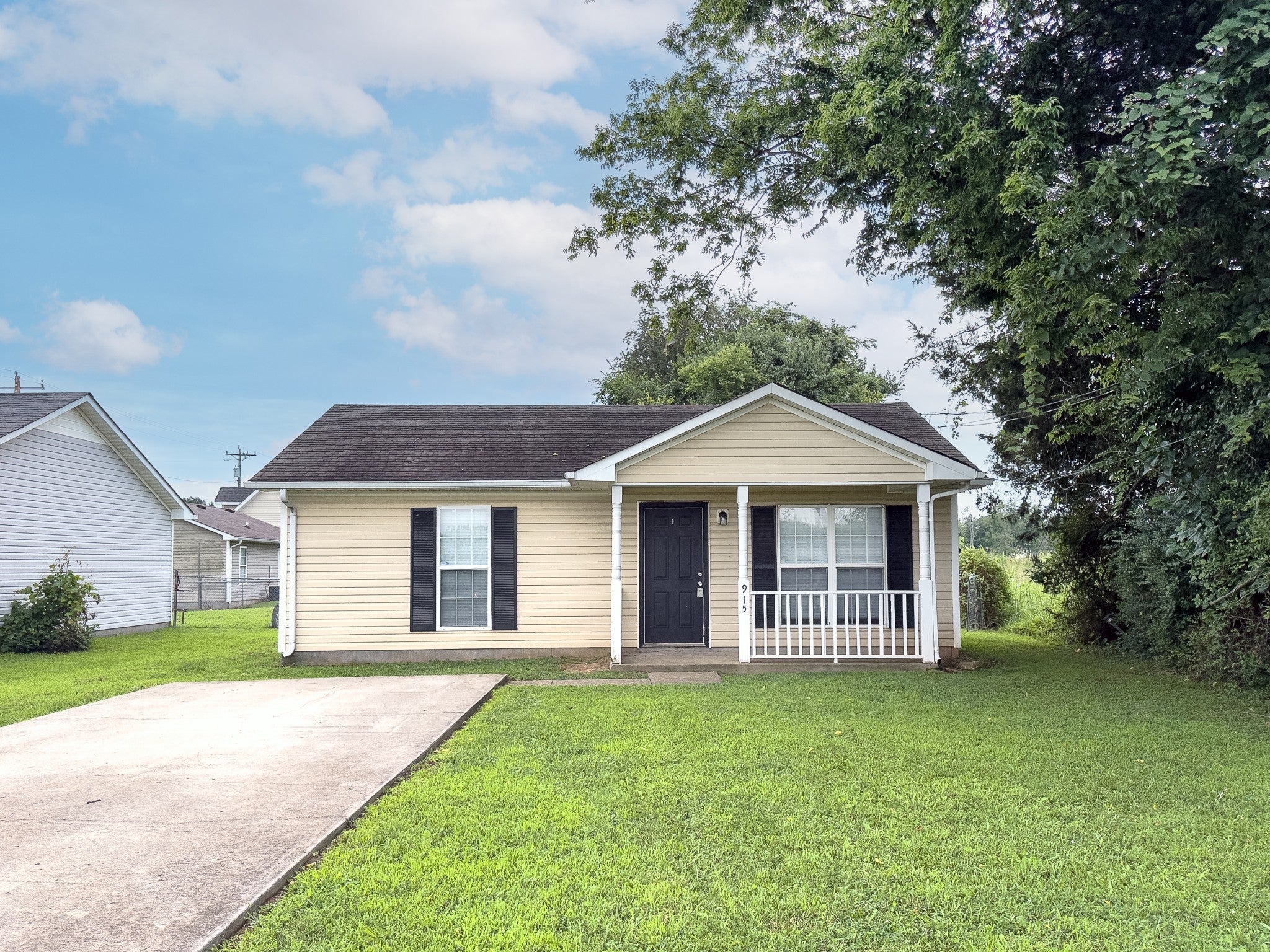 Photo of Listing #2927408