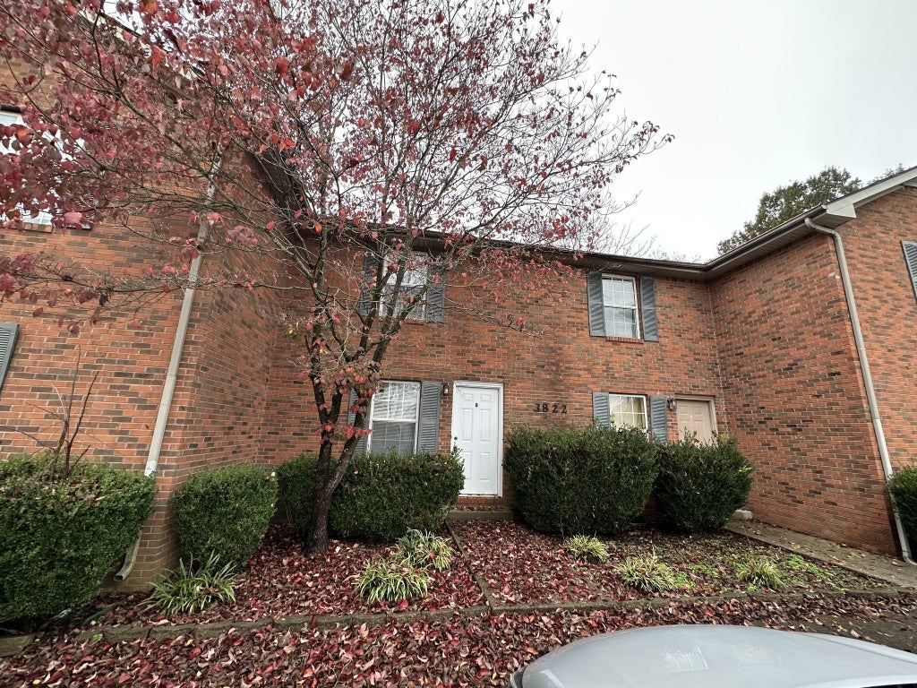 3822 Jockey Drive B, Clarksville