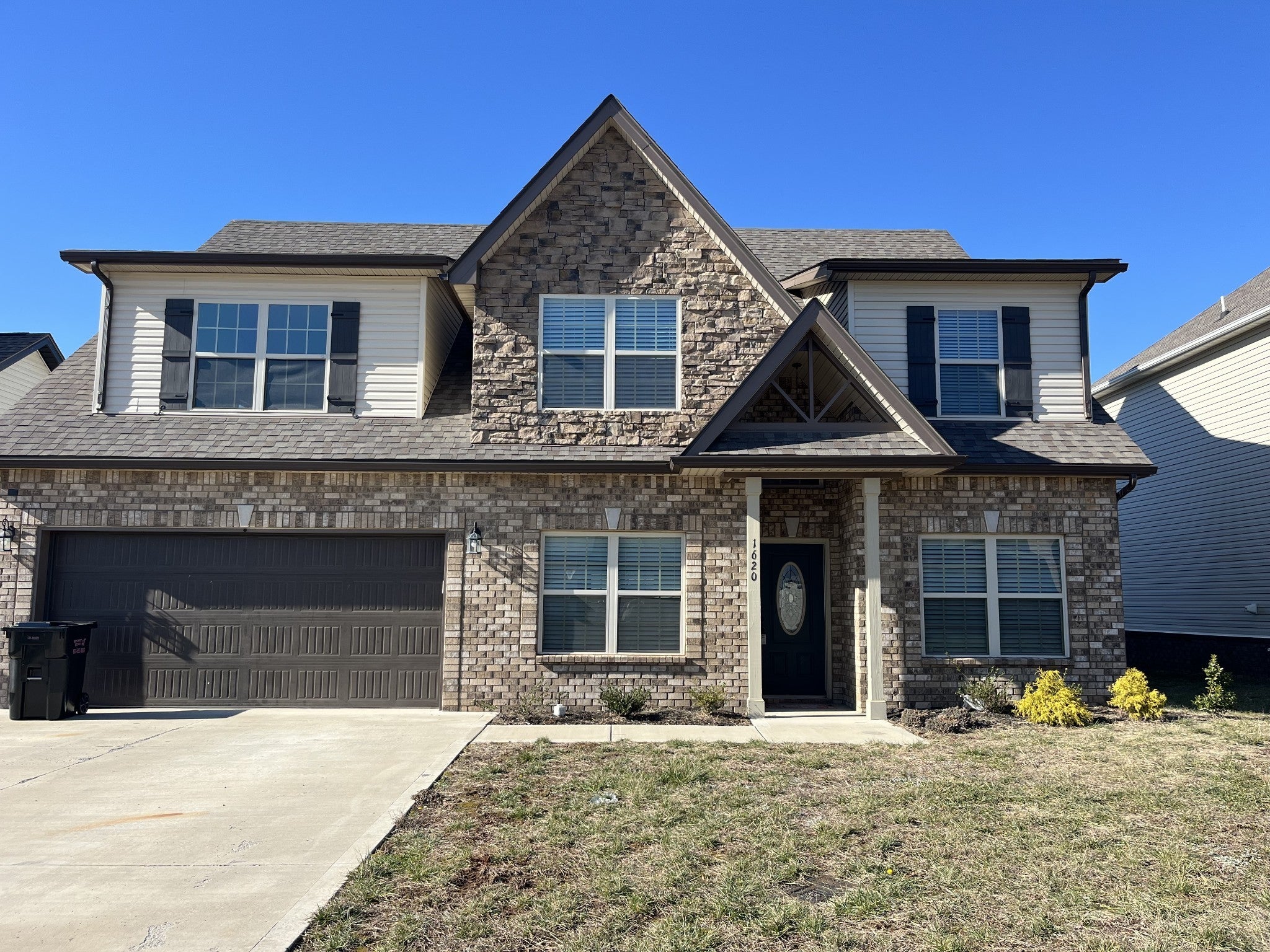 Photo of Listing #2927911
