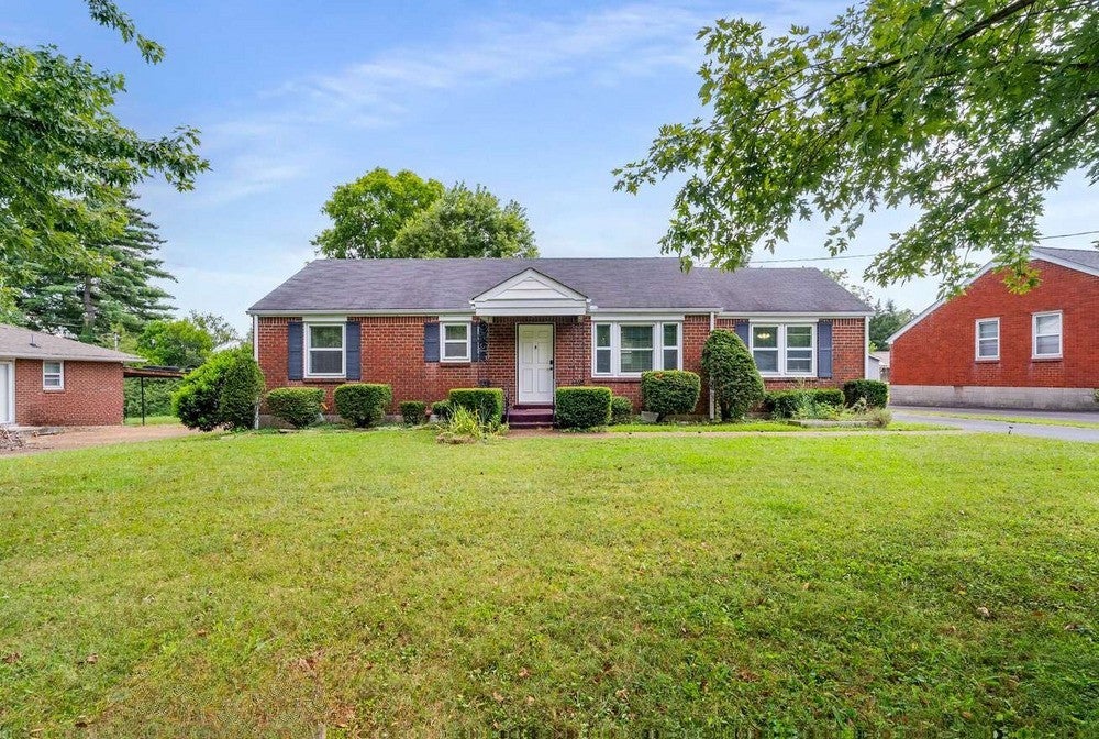 Photo of Listing #2928917