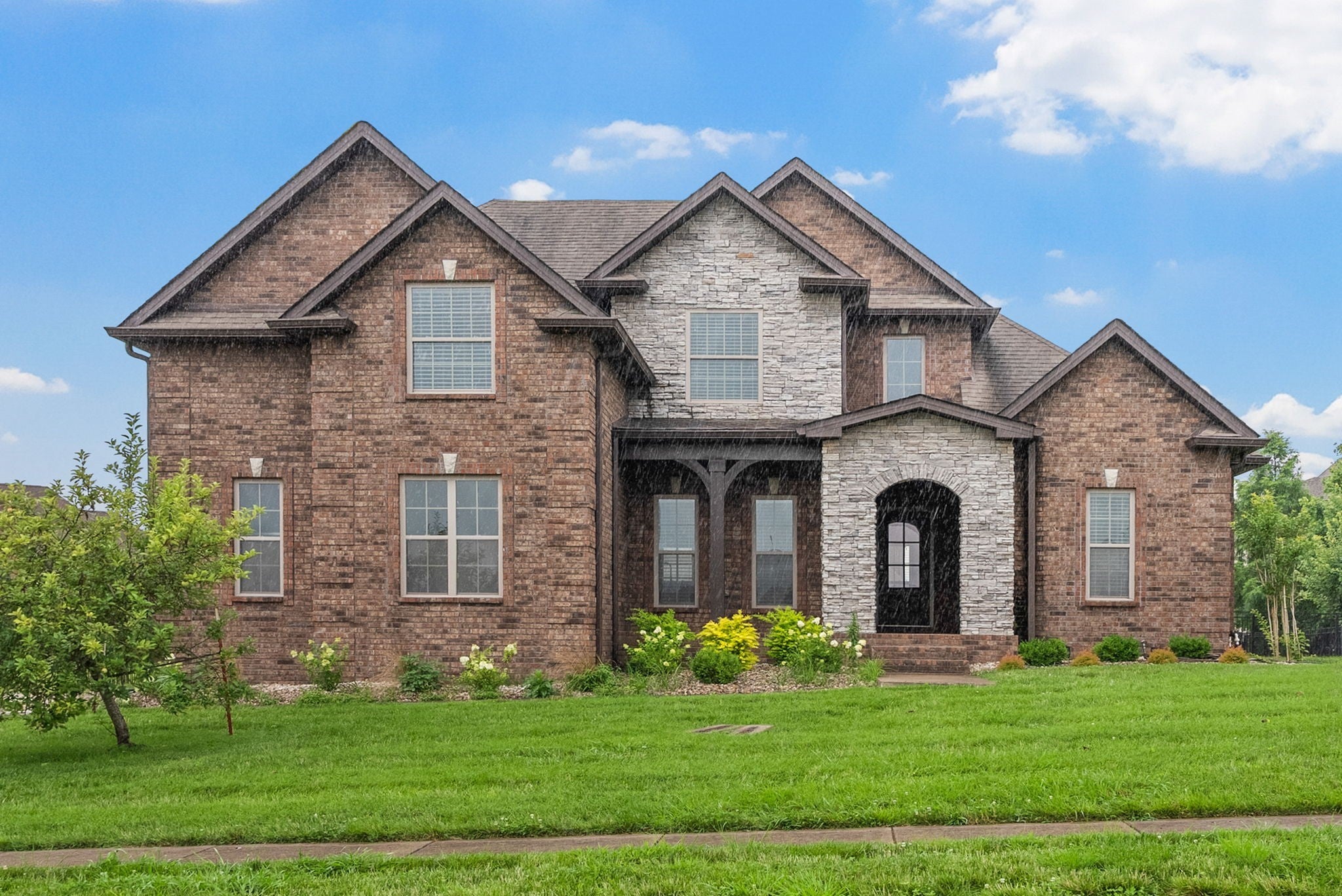 Photo of Listing #2929715