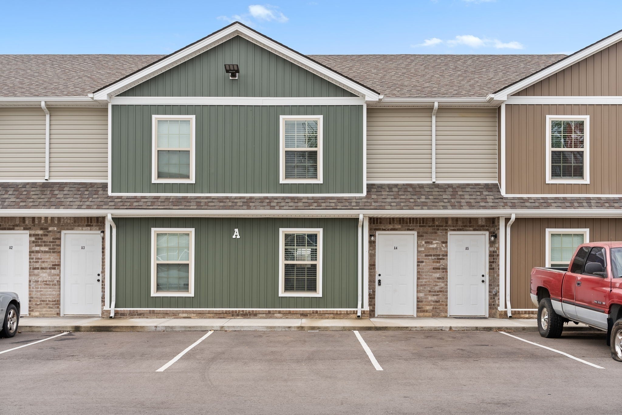 Photo of Listing #2929761