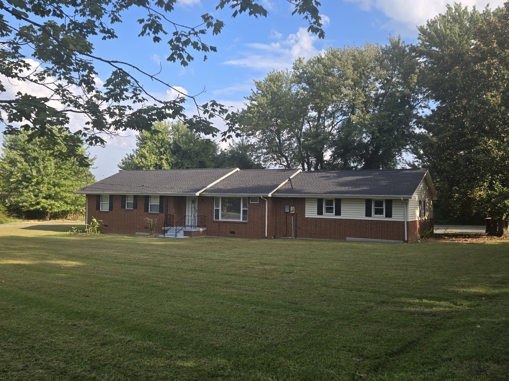 Photo of Listing #2931954