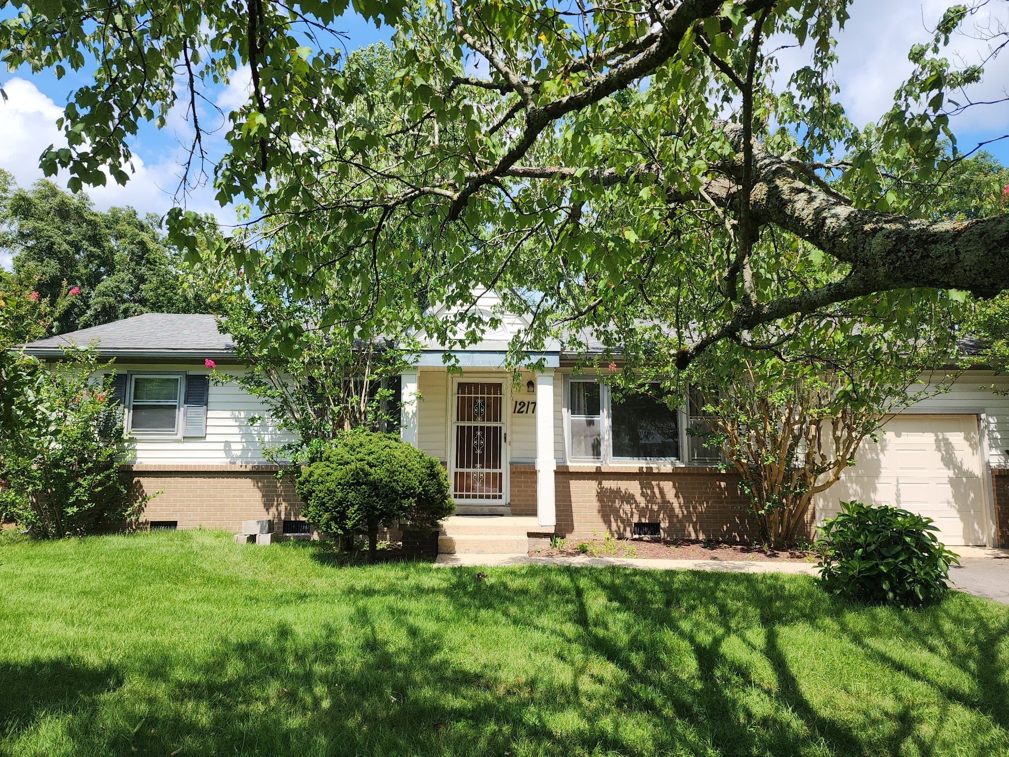 Photo of Listing #2944127