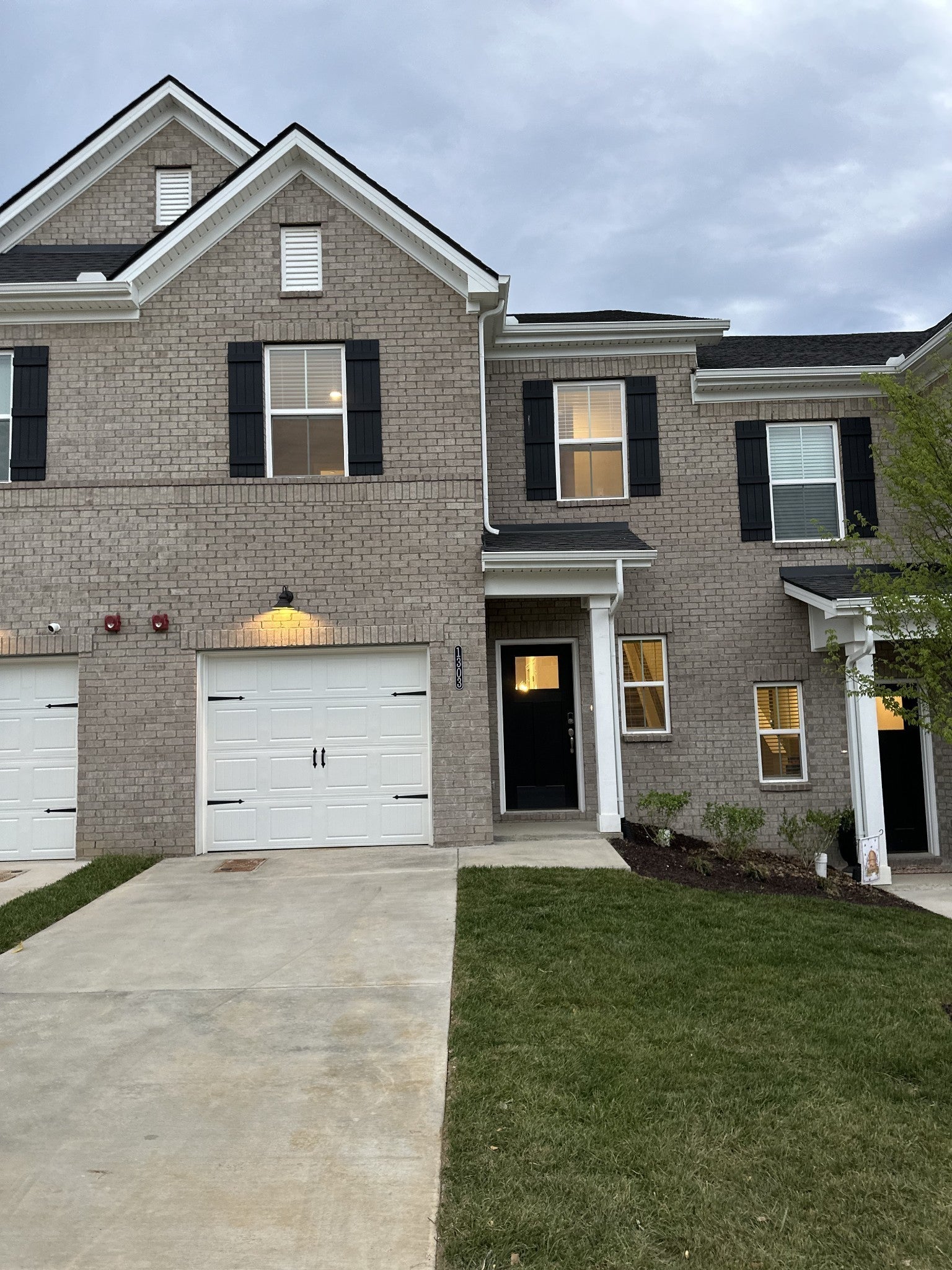 Photo of Listing #2944704