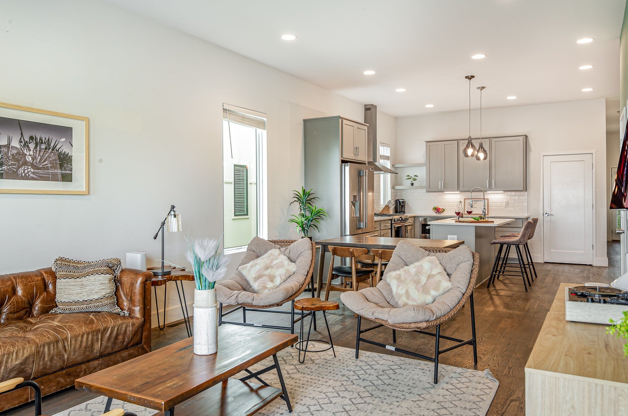 Photo of Listing #2946491