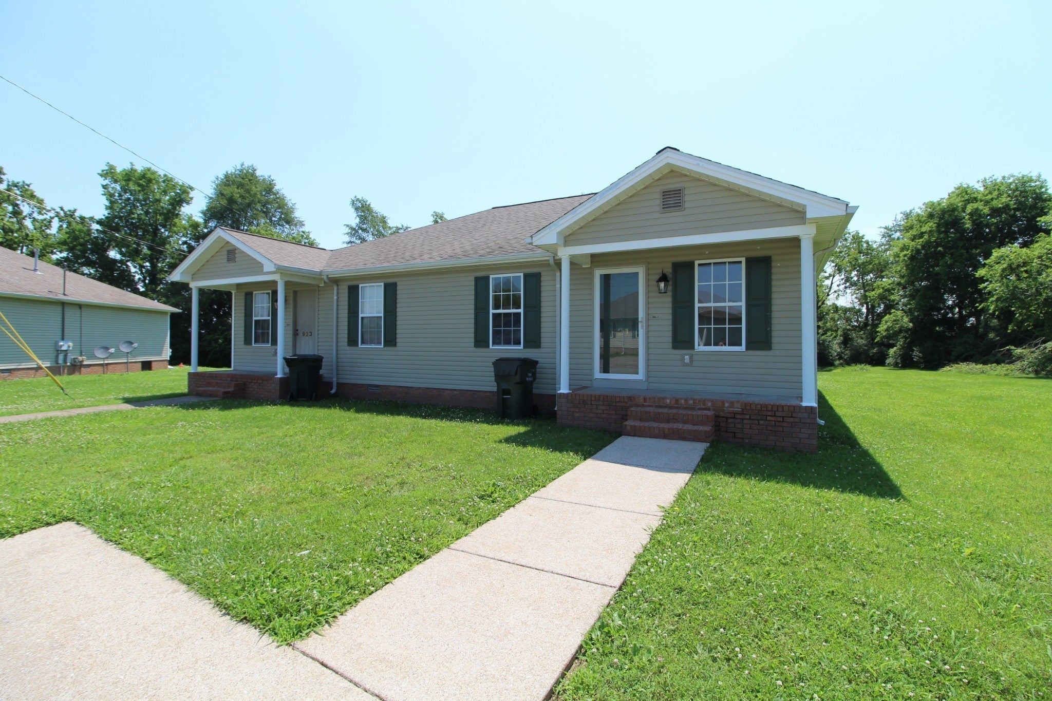 Photo of Listing #2968231