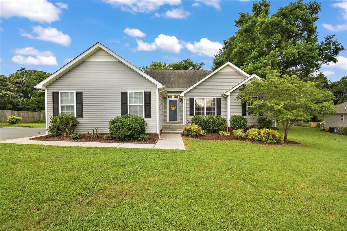 Photo of Listing #2968476
