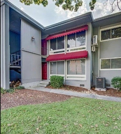 Photo of Listing #2969375