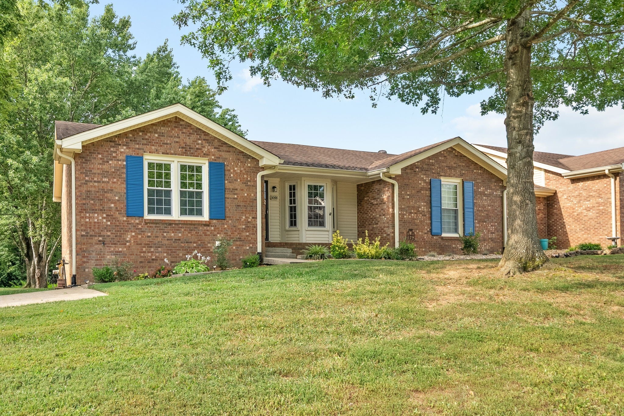 Photo of Listing #2970955