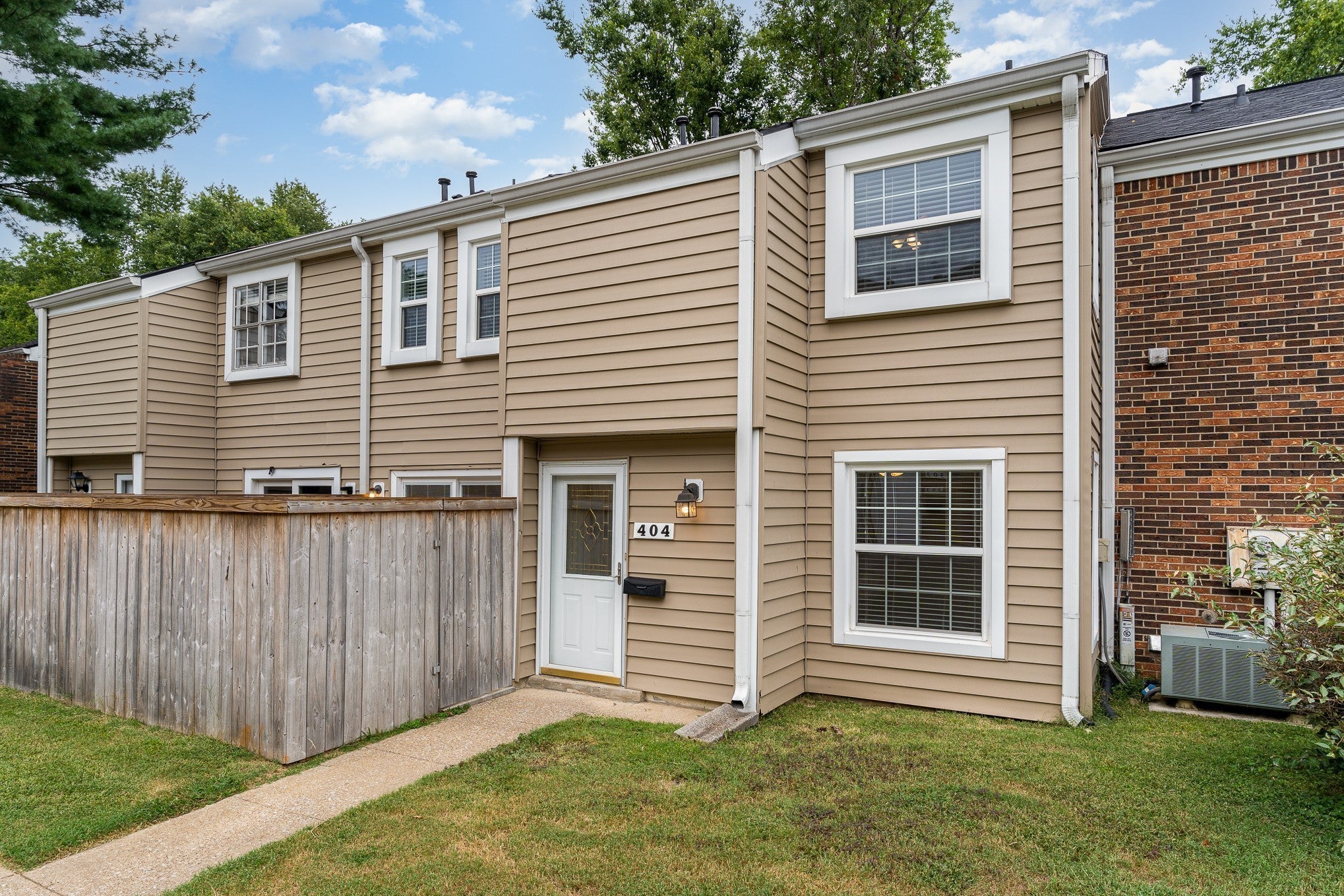 Photo of Listing #2971663