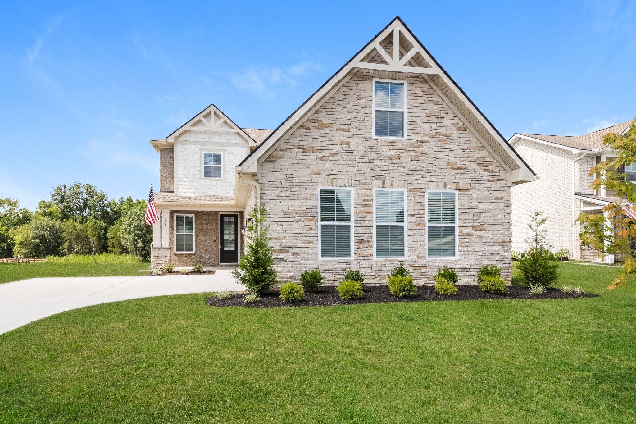 Photo of Listing #2972487