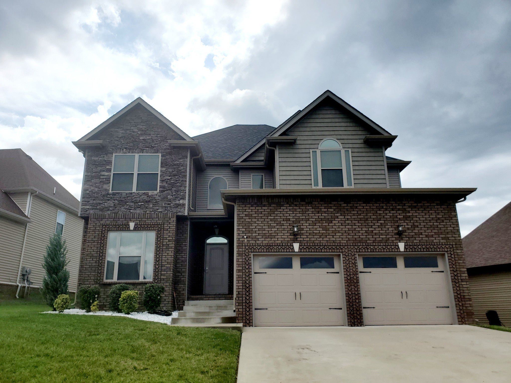 Photo of Listing #2972912