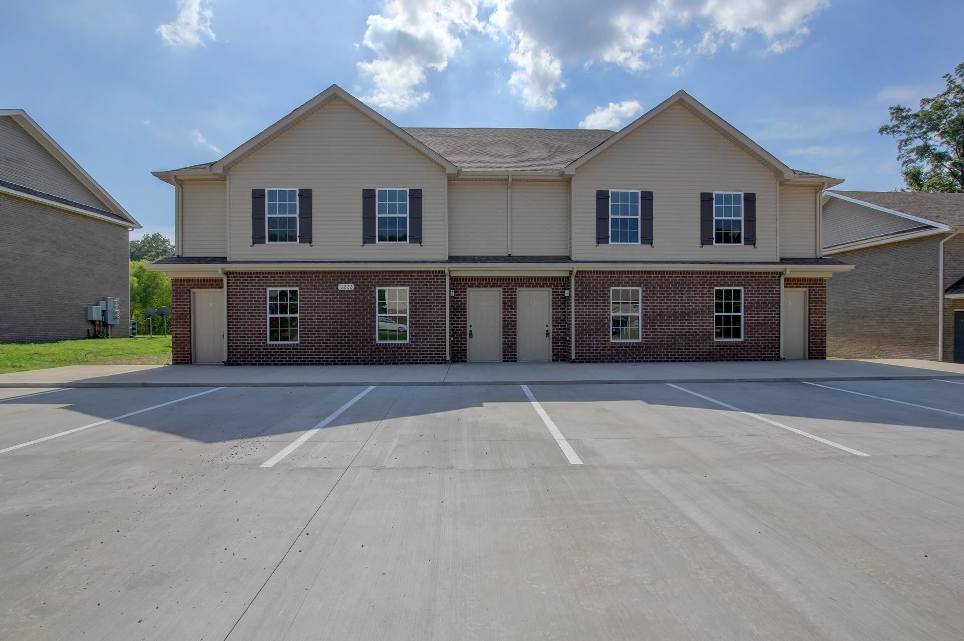Photo of Listing #2972927
