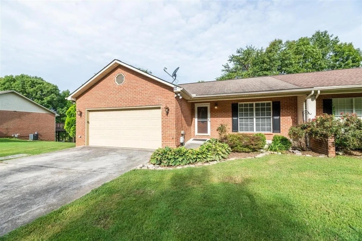Photo of Listing #2974391