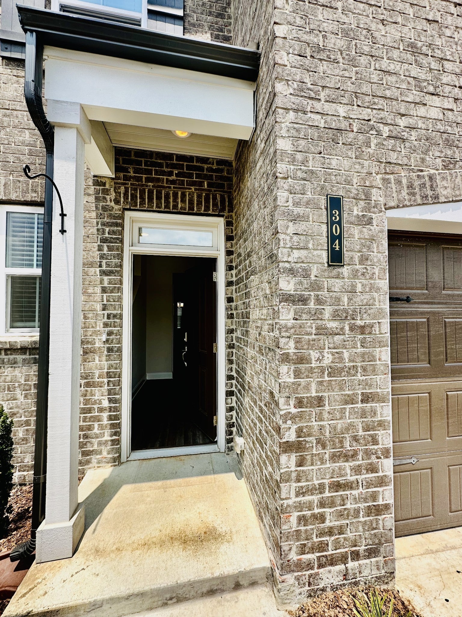 Photo of Listing #2974443