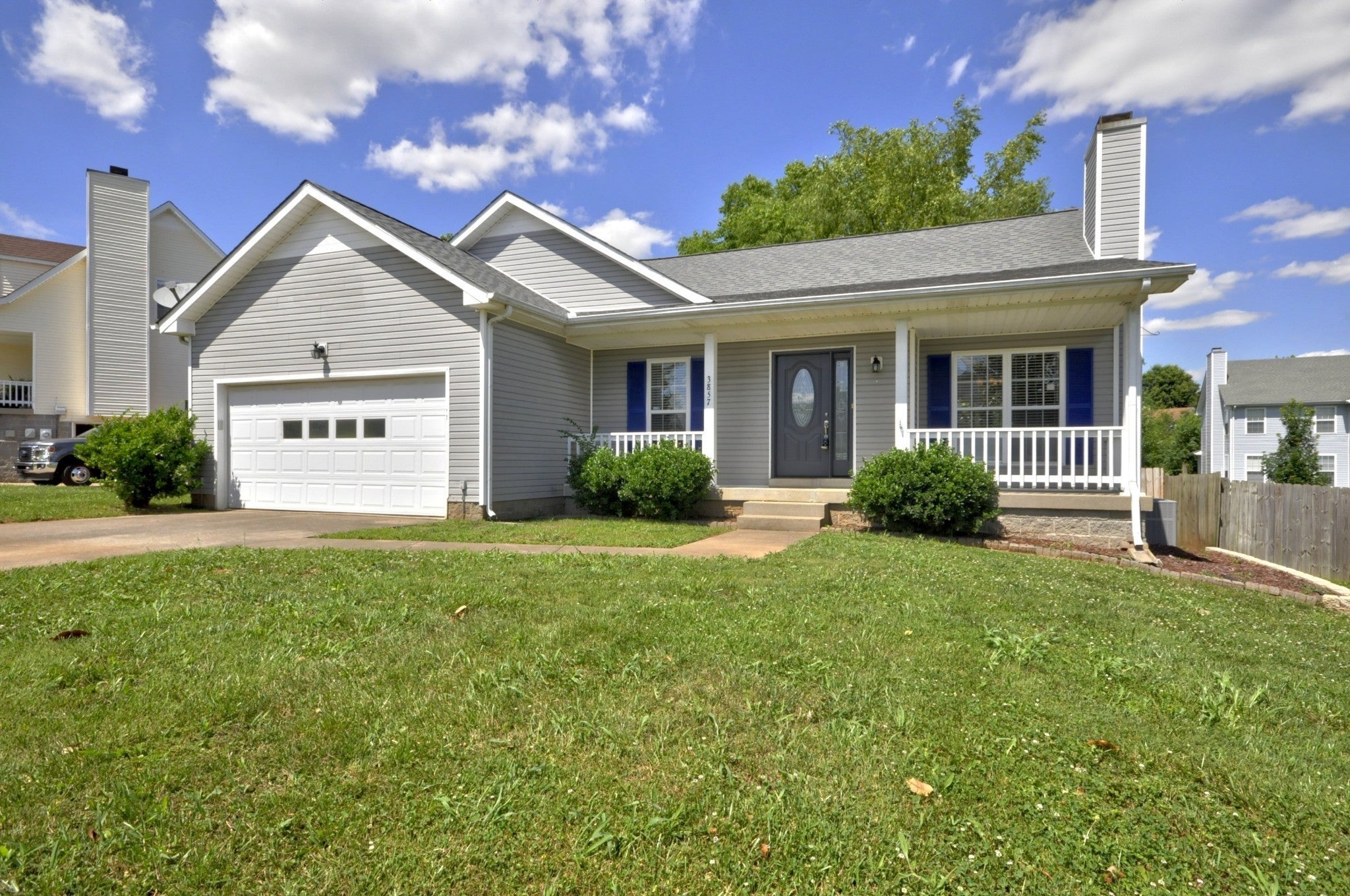 Photo of Listing #2974738