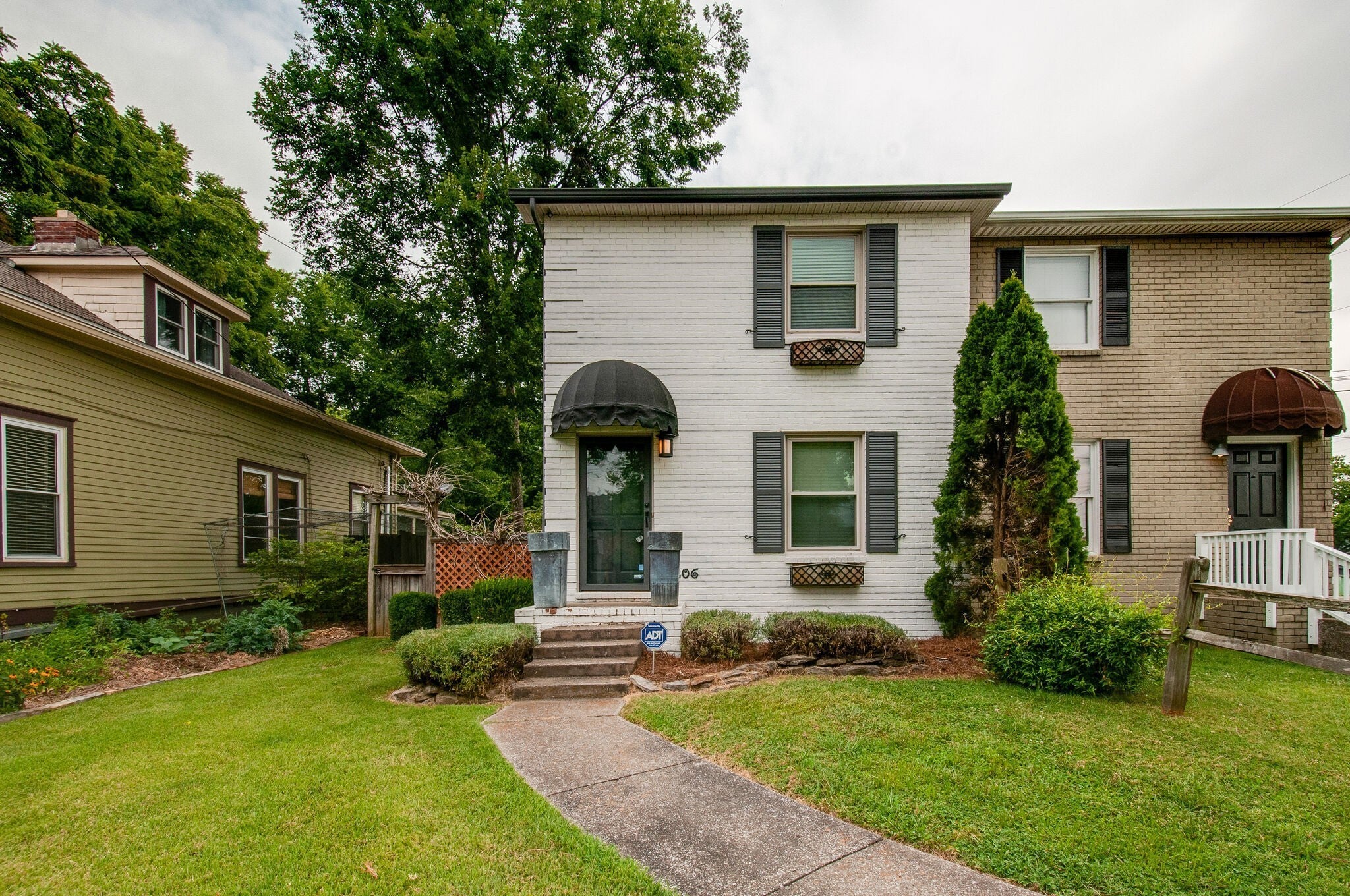 Photo of Listing #2974842