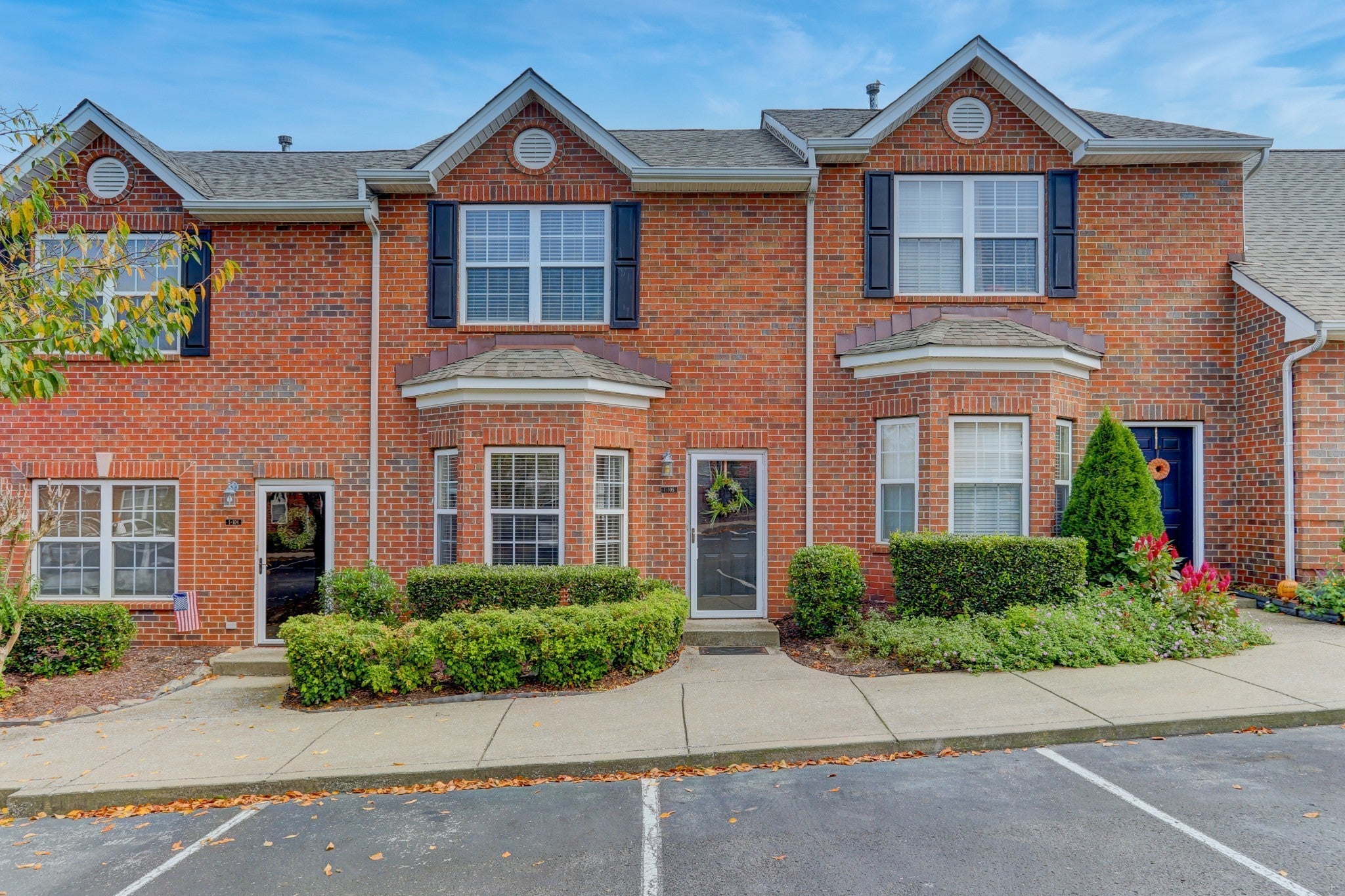 Photo of Listing #2975005